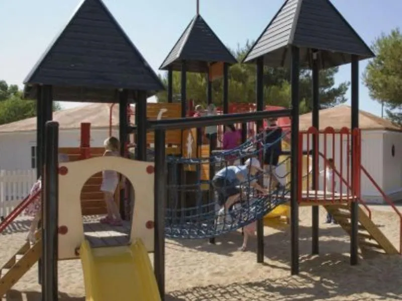 Globales Bouganvilla Sa Coma  Lejlighedshotel